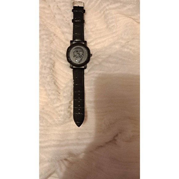 Men Skull Watch Black - Picture 5 of 5